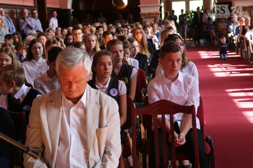 Najzdolniejsi uczniowie ze Szczecina nagrodzeni przez prezydenta [zdjęcia, wideo] 