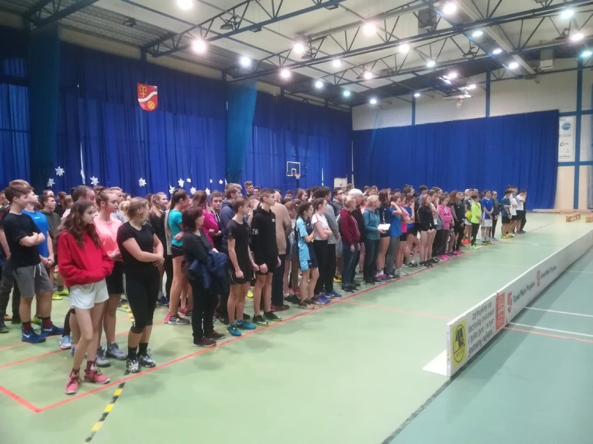 Powiatowe Igrzyska Młodzieży Szkolnej w Halową Lekkoatletykę w Rumi
