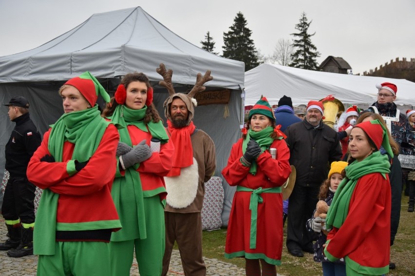 Owidz. Magia świąt i bajkowy klimat. Taki był VIII Jarmark Bożonarodzeniowy w Grodzisku Owidz ZDJĘCIA cz.I/II