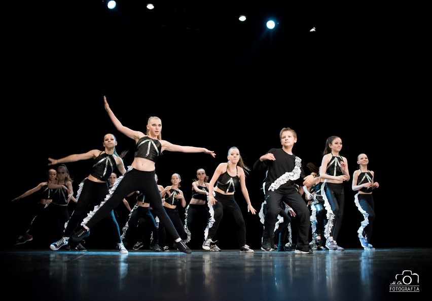 Zespół Skaza z Raciborza kończy sezon galą na 300 tancerzy
