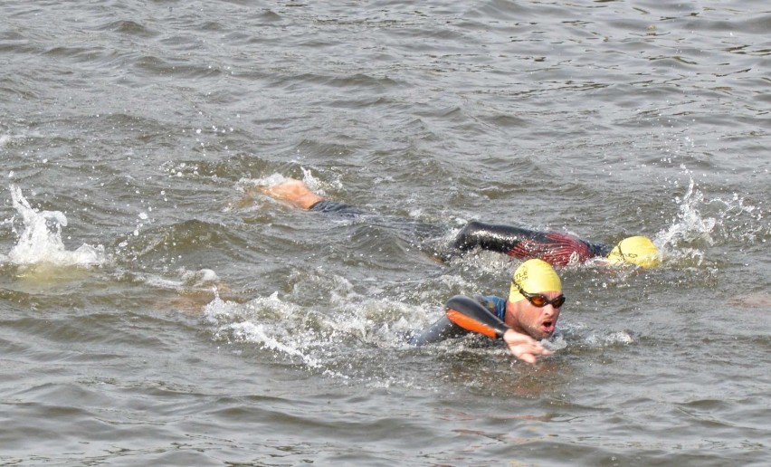 Niedziela na Castle Triathlon Malbork 2018 [ZDJĘCIA cz. 1]. Zawodnicy półironmana podczas rywalizacji w Nogacie