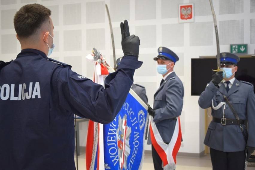 Ślubowanie nowych policjantów w Rzeszowie