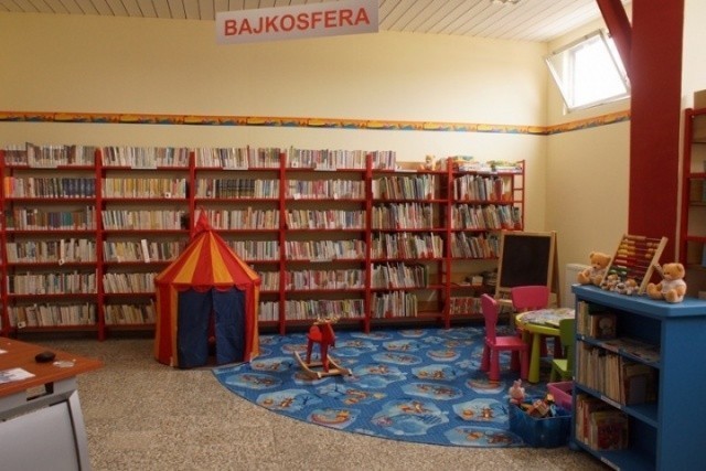 Bielsko-Biała: Bibliosfera, czyli nowoczesna filia Książnicy Beskidzkiej w osiedlu Złote Łany
