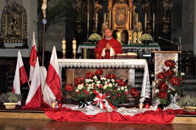 Na zdjęciu ks. Sławomir Sobierajski, proboszcz parafii św. Andrzeja Apostoła w Łęczycy