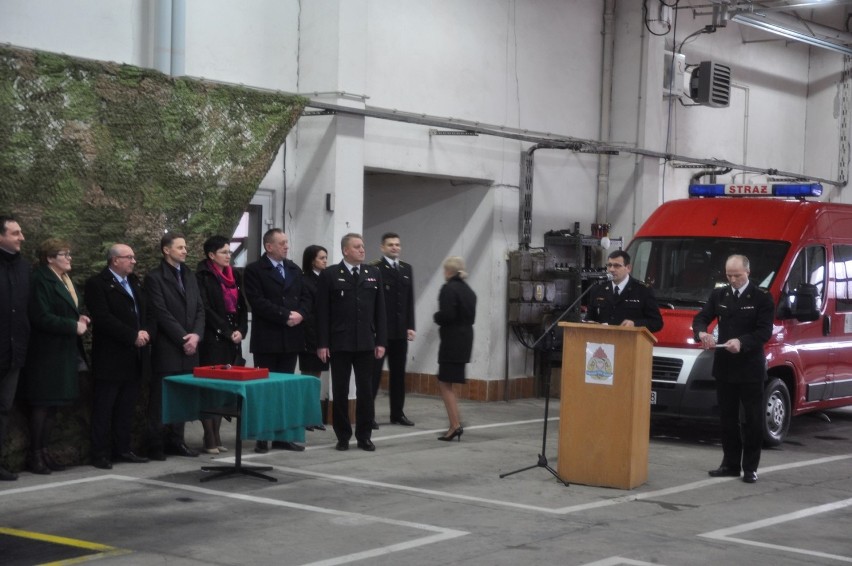 Strażacy z Opoczna podsumowali 2019 rok. Nowe wozy strażackie dla komendy w Opocznie oraz OSP [zdjęcia]