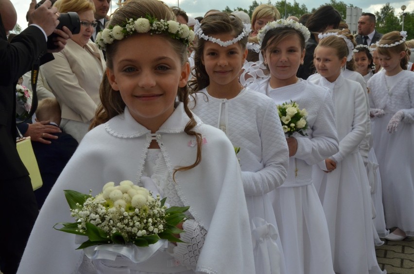 Bełchatów. Pierwsza Komunia Święta w bełchatowskich parafiach [ZDJĘCIA]