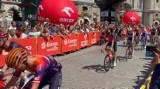 Tour de Pologne 2023 w Pszczynie na Rynku. Zobaczcie efektowne zdjęcia peletonu startującego do 5 etapu