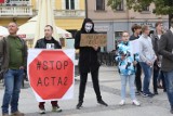 Nie chcą ograniczenia wolności w internecie. Skromny protesty przeciwko ACTA2 w Kielcach