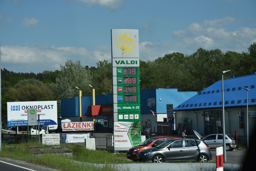 Ceny paliw najniższe od lat. Ile zapłacimy za benzynę i olej napędowy na gorlickich stacjach? [16.05.2020]