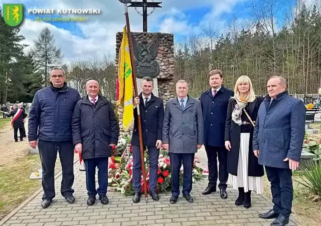 83. rocznica Zbrodni Katyńskiej. Za nami uroczystości w Głogowcu --> ZDJĘCIA