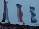 Wrocław: Flagi w strefie kibica powiesili odwrotnie (ZDJĘCIA)