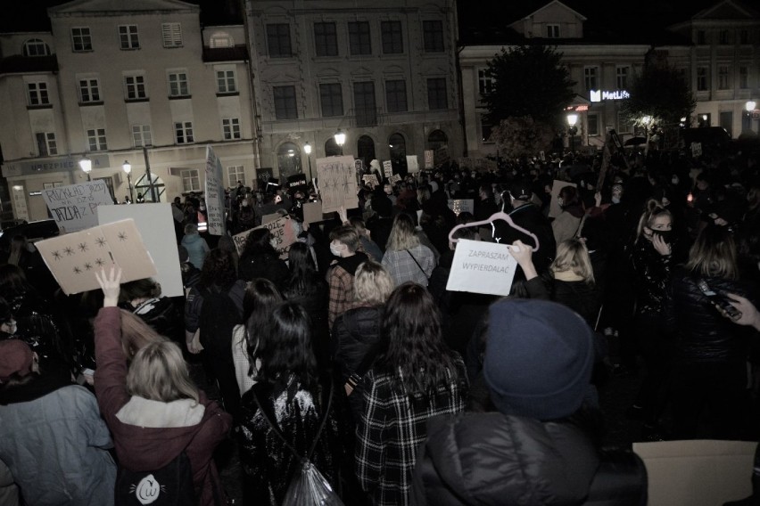 Czarny protest w Koninie po raz drugi           