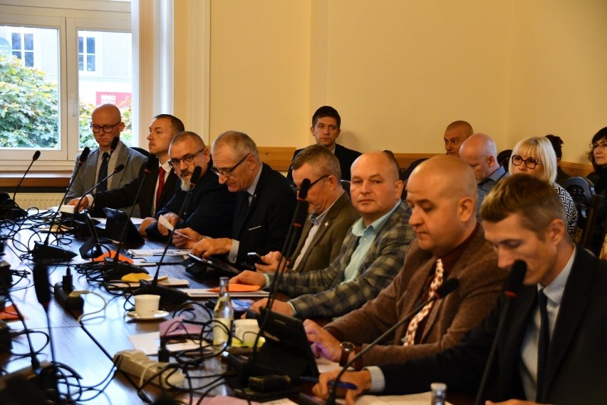 Sesja rady miejskiej w Sulechowie - październik 2022