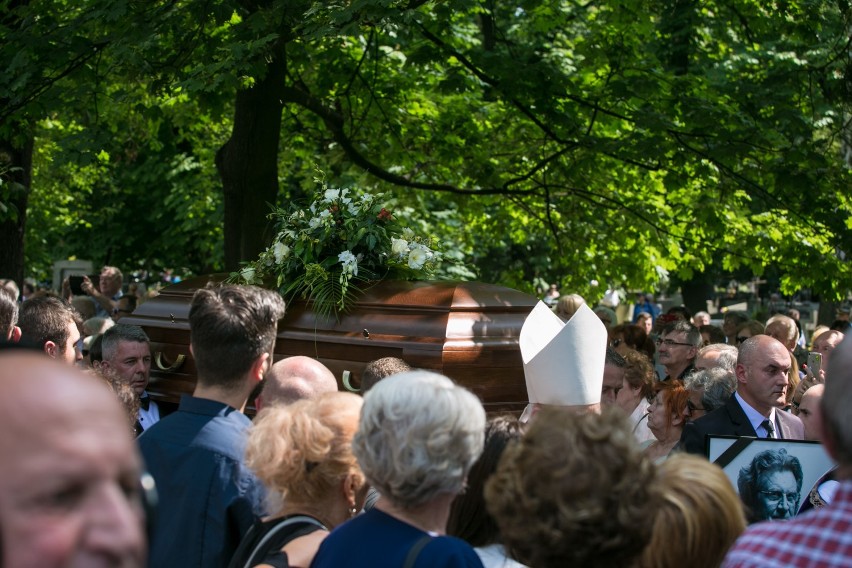 Pogrzeb Zbigniewa Wodeckiego. Ostatnie pożegnanie na cmentarzu Rakowickim [ZDJĘCIA]