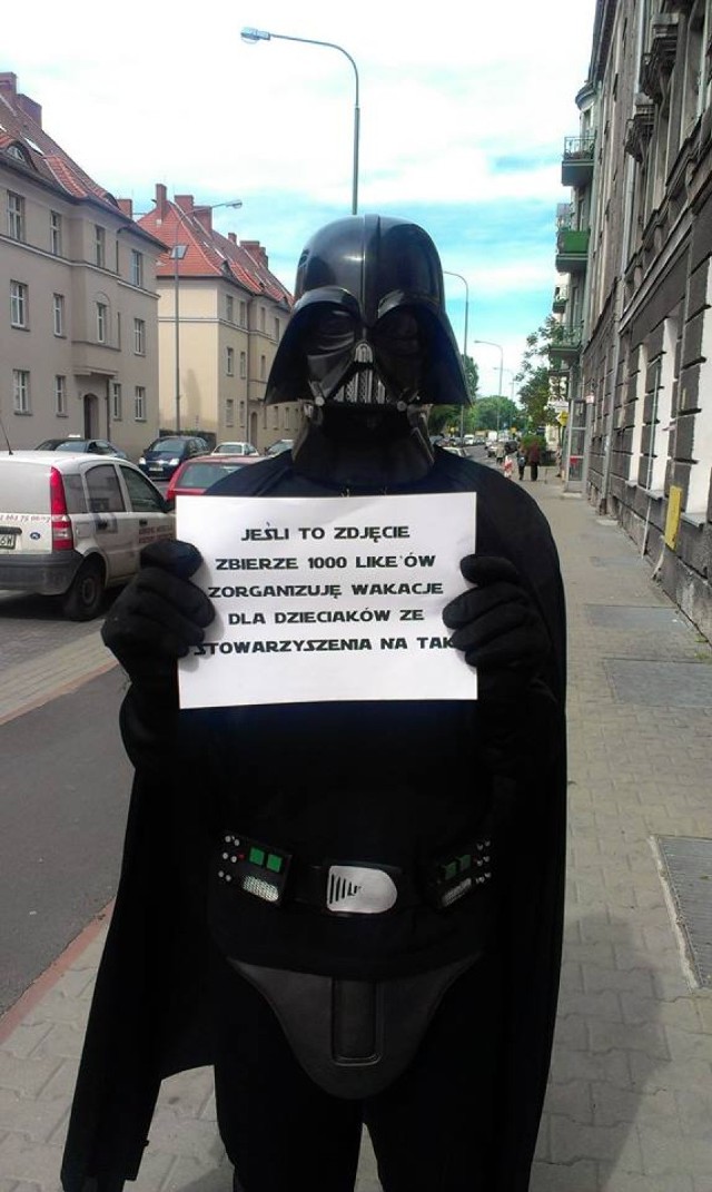 Zdjęcie, które pstryknął sobie Darth Vader na ulicach Poznania ...