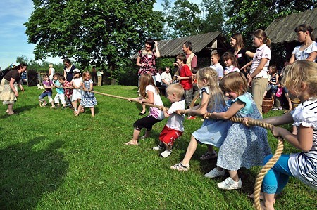 Prezentacje Twórczości Ludowej Lasowiaków i Rzeszowiaków w...