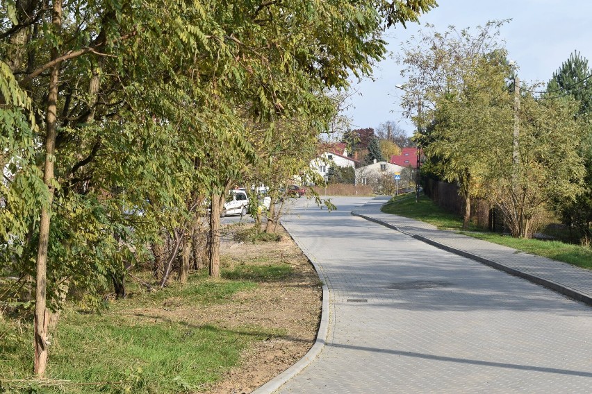 Zakończono przebudowę ulic Sosnowej, Leszczynowej,...