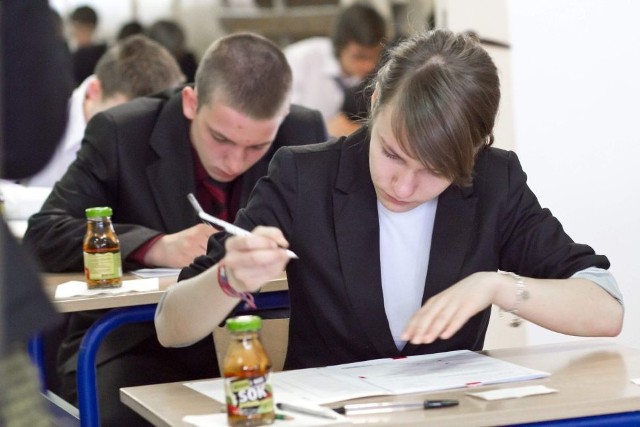 Druga część egzaminu gimnazjalnego za nami. Jutro test językowy.