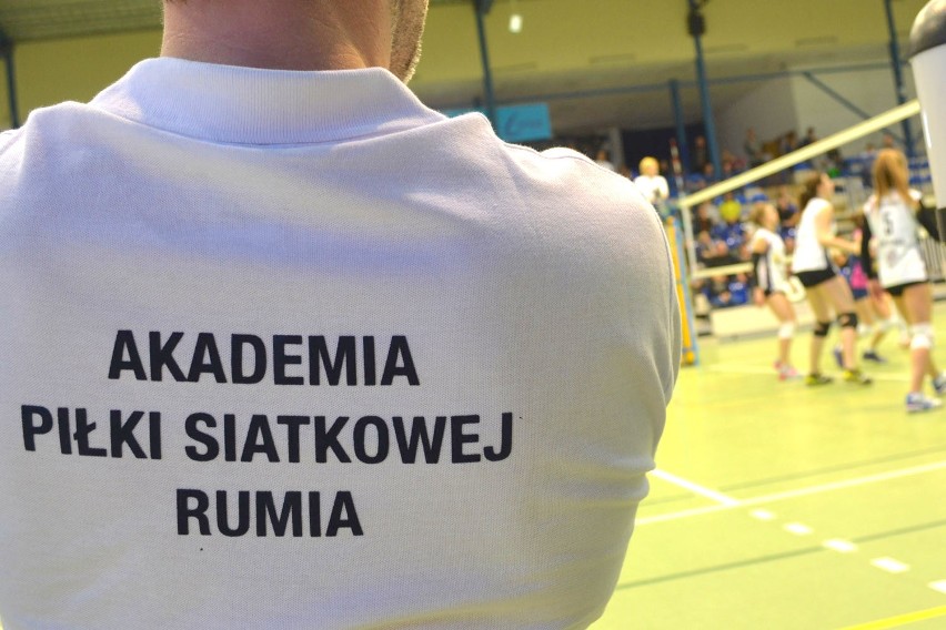 Akademia Piłki Siatkowej Rumia zmierzy się z SMS Police 