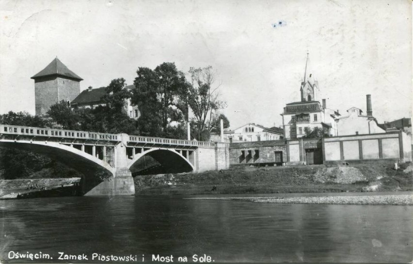Most Piastowski stał się wizytówką przedwojennego miasta....