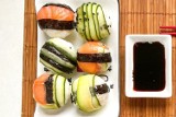 Pyszne temari sushi. Przepis na imprezową przekąskę. Jak prawidłowo przygotować domowe sushi? Przystawkę poleca Plate By Kate