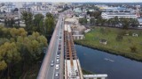 Tak budują mosty przez Brdę w Bydgoszczy. Zobacz wideo z drona udostępnione przez ZDMiKP