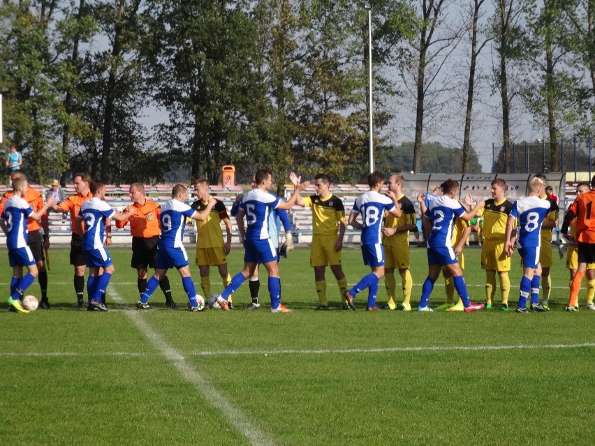 Astra Krotoszyn - LKS Gołuchów 2:2 (0:2)