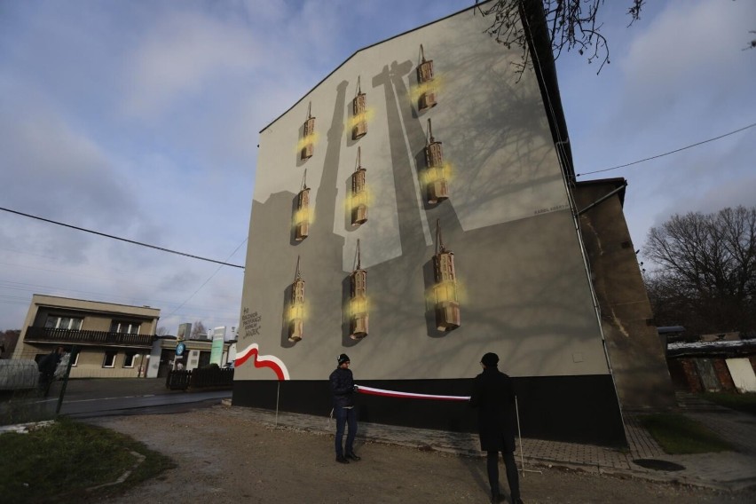 Kibice GKS Katowice odsłonili mural upamiętniający 40-lecie pacyfikacji KWK Wujek. Zobacz ZDJĘCIA