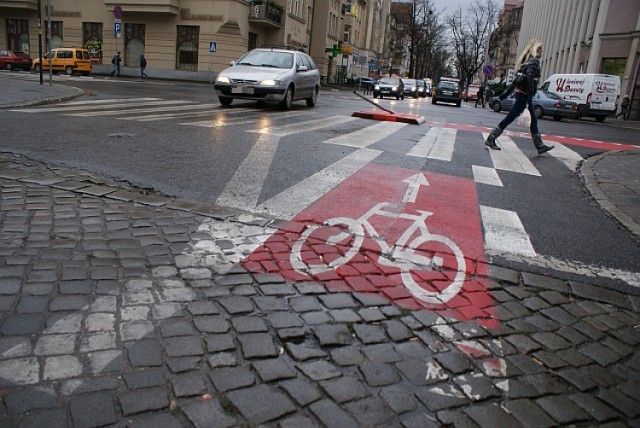 Miały być znacznym ułatwieniem dla rowerzystów, ale jak na ...