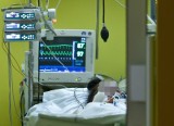 Matka zakażona A/H1N1 walczy o życie w szpitalu im. WAM w Łodzi