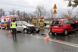 Wypadek na ulicy Niemodlińskiej w Opolu. Doszło do zderzenia trzech samochodów. Jedna osoba została ranna