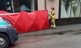 Alarm bombowy w Strzelcach Opolskich. Porzucona walizka na pl. Żeromskiego narobiła sporego zamieszania.