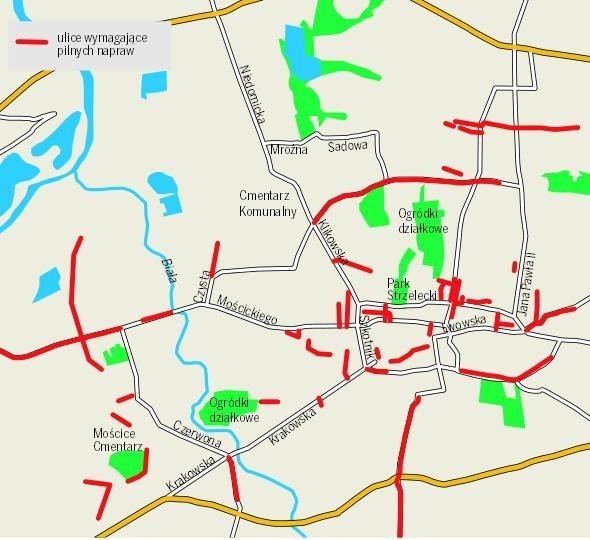 Na mapie Tarnowa zaznaczyliśmy na czerwono ulice, które wymagają szybkiej naprawy