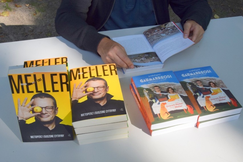 Festiwal Literacki w Kielcach. Marcin Meller spotkał się z czytelnikami w Parku Miejskim (ZDJĘCIA, WIDEO) 