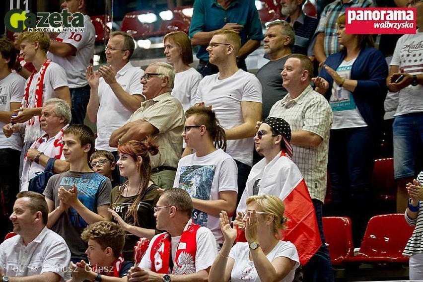 Reprezentacja Polski koszykarzy pokonała w wałbrzyskim Aqua Zdroju Holandię 82:64