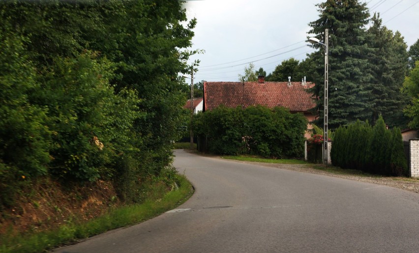 Nowy Sącz. Ulica Długoszowskiego jest niczym śmiertelna pułapka [ZDJĘCIA]