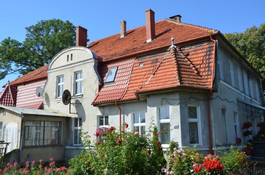  Historia na Żuławach. Przedwojenny dworek i wojenne lotnisko polowe w majątku Junkertroylhof ( Stegienka)