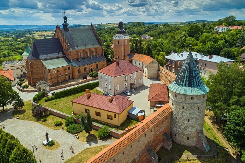 Ze względu na bogatą historię często jest nazywane „perłą...