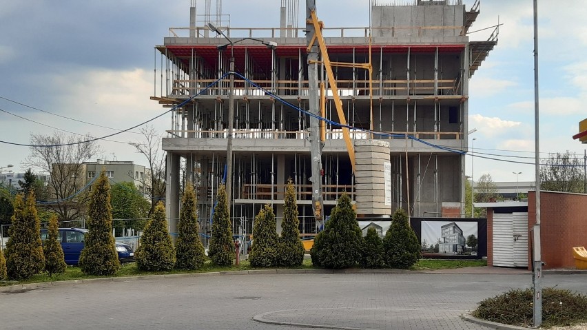 Biurowiec 3QUBES powstaje przy Ściegiennego w Katowicach