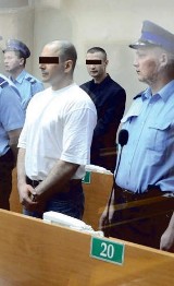 Sąd w Krakowie karze surowo za udział w gangu