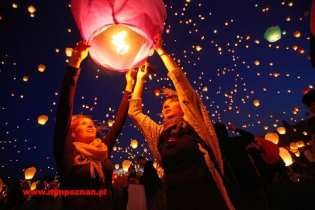 Tysiące lampionów poleci w niebo w trakcie wieczornego koncertu ...