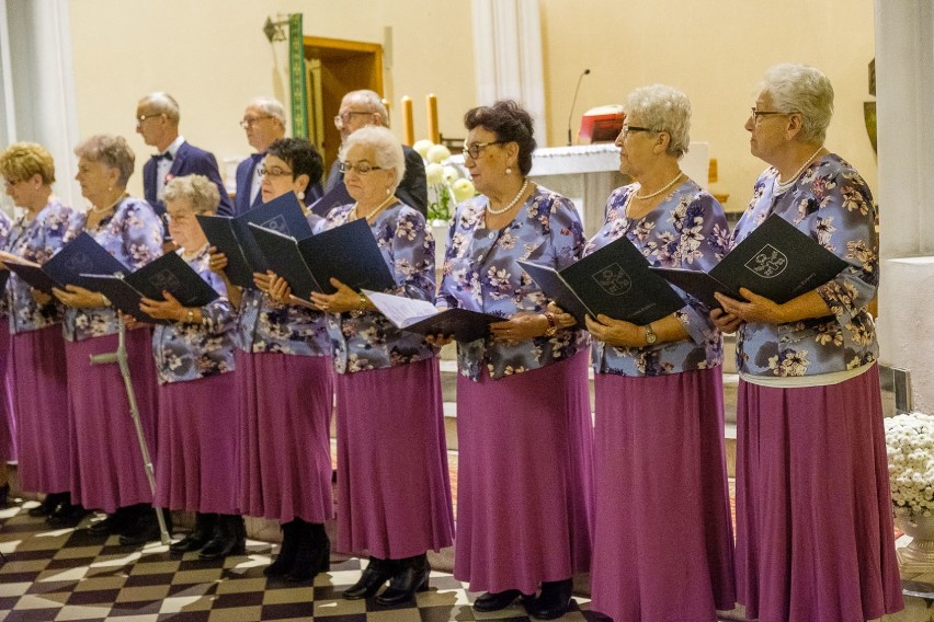 Pniewy. Obchody Święta Niepodległości. [ZDJĘCIA]