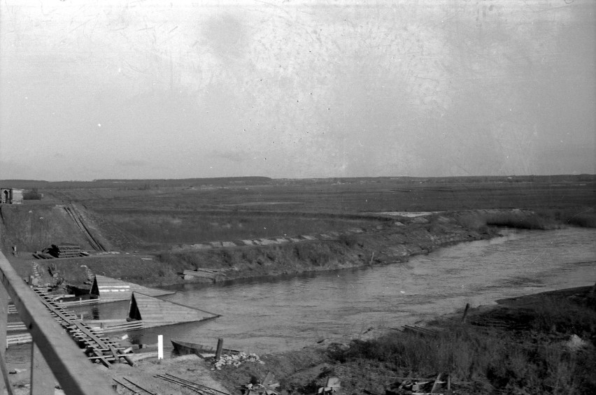 Sieradz i okolice 80 lat temu