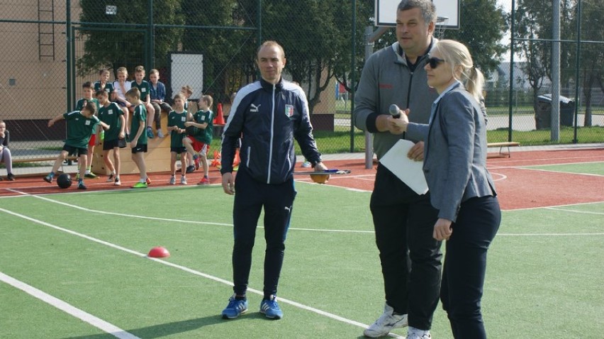 I Międzyszkolne Zawody Lekkoatletyczne w SP 6 w Zduńskiej Woli [zdjęcia]