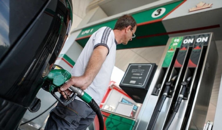 Ceny paliwa na stacjach benzynowych w Rawiczu [10.01.2023]. Po ile dziś benzyna, ON i LPG?