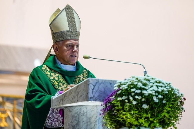 Abp Mieczysław Mokrzycki: Życie bez modlitwy, jest jak kwiat bez wody, ogarnia nas wówczas pustynia i pragnienie pojednania z Bogiem