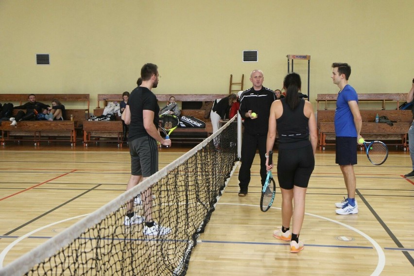 Noworoczny turniej tenisa ziemnego zorganizowano w Chełmnie