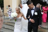 Piłkarz Arsenalu Jakub Kiwior wziął ślub na Śląsku - zdjęcia. Jego wybranką została piękna Claudia. Uroczystość odbyła się w Tychach