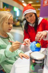 Atrakcje dla dzieci w Dębicy - wspólne malowanie bombek świątecznych!