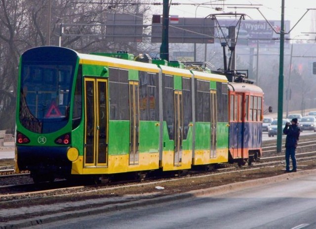 Nowy tramwaj Moderus Beta będzie woził regularnie pasażerów, gdy otrzyma homologację